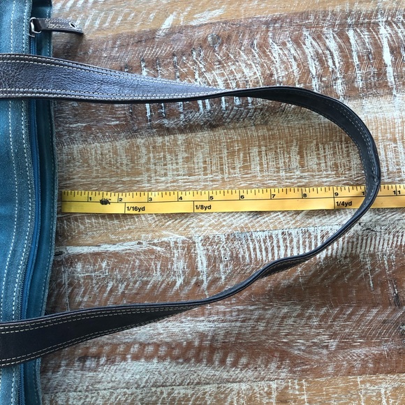 Ellington suede leather laptop shoulder bag - Picture 12 of 13